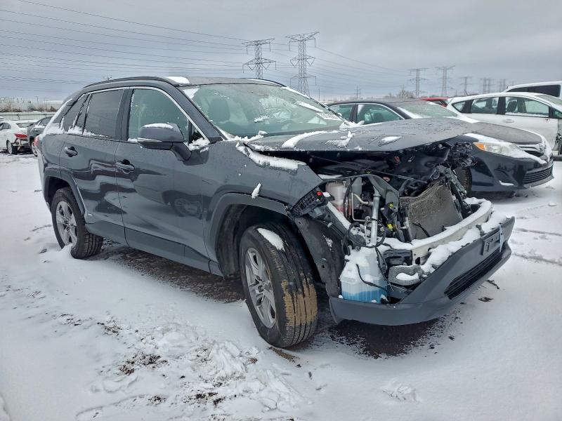 Фото 4 - TOYOTA RAV4