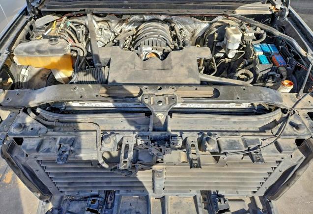 Фото 12 - CHEVROLET SUBURBAN