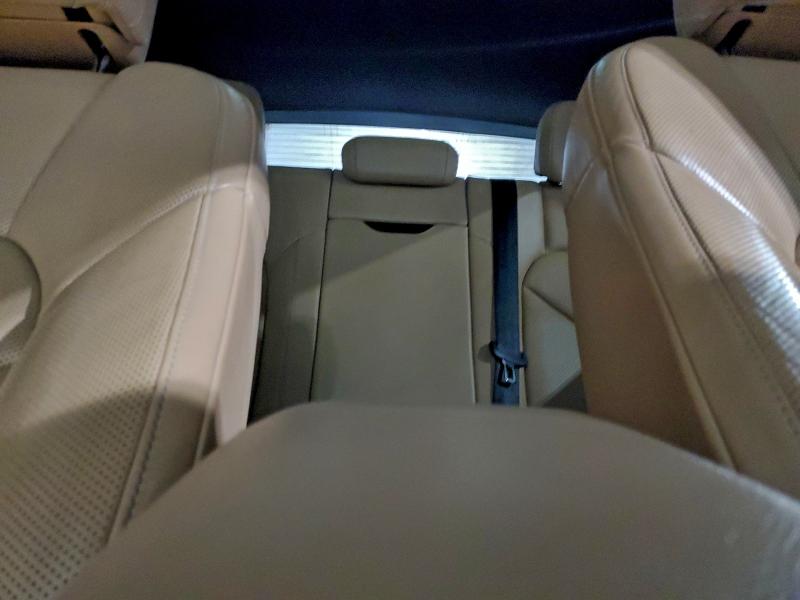 Фото 10 - PORSCHE MACAN