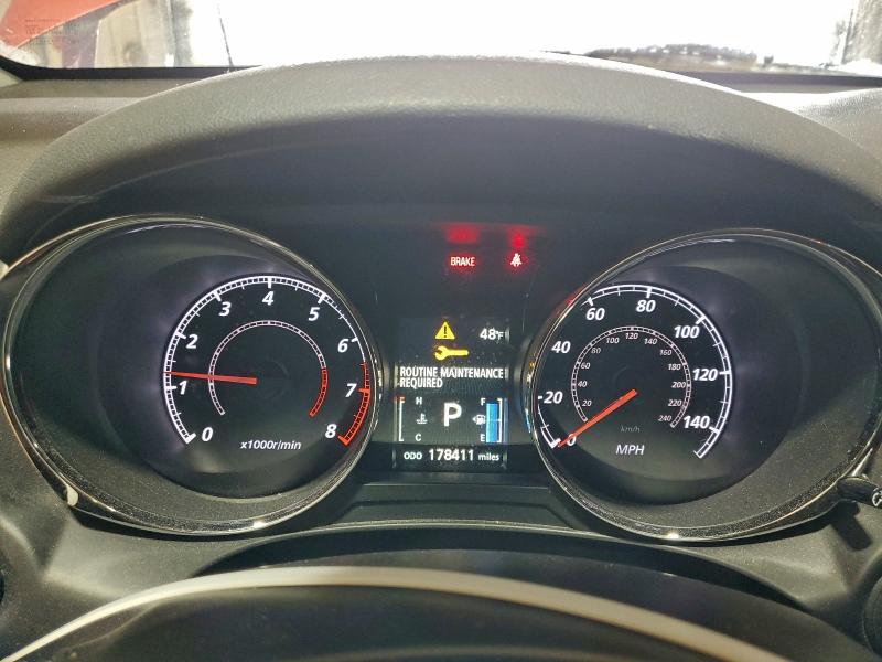 Фото 9 - MITSUBISHI OUTLANDER