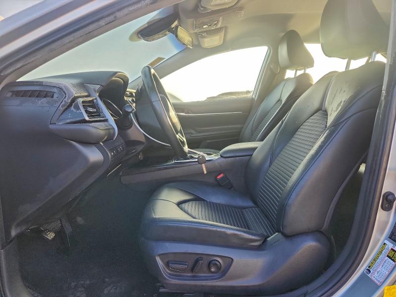 Фото 7 - TOYOTA CAMRY