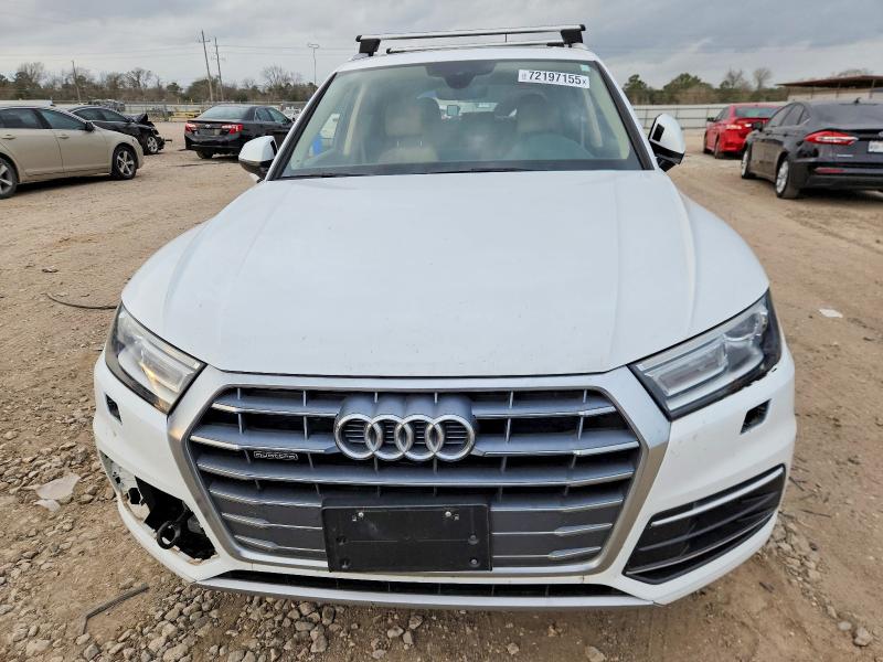 Фото 5 - AUDI Q5