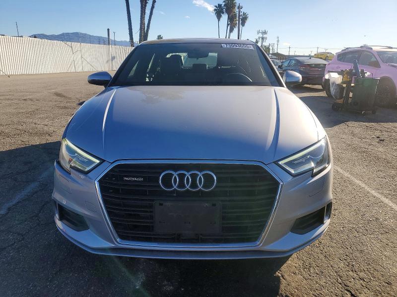 Фото 5 - AUDI A3