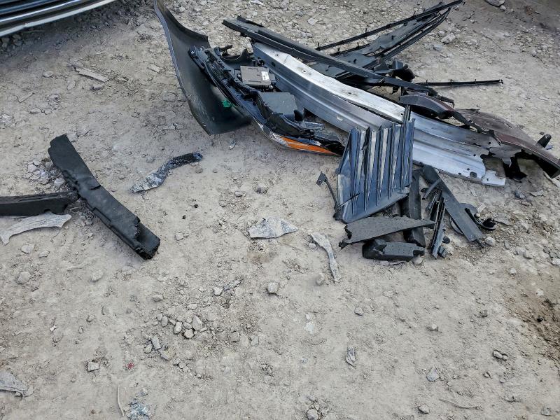 Фото 12 - TOYOTA CAMRY