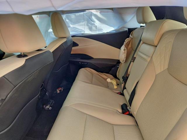 Фото 10 - LEXUS RX350