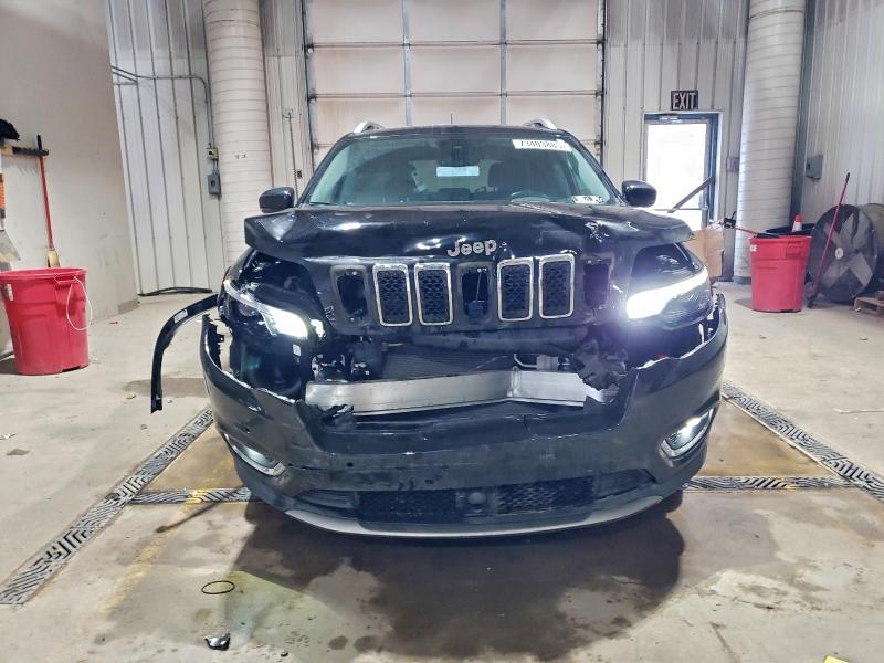 Фото 5 - JEEP GRAND CHER