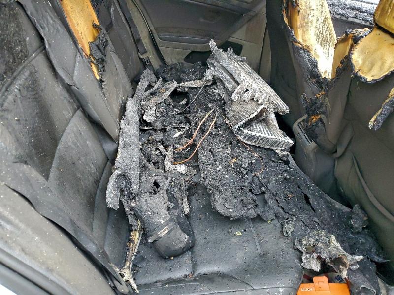 Фото 13 - VOLKSWAGEN GOLF