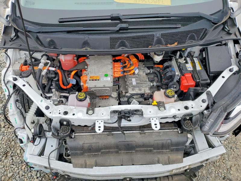 Фото 12 - CHEVROLET BOLT