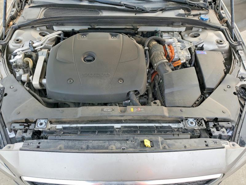 Фото 11 - VOLVO S60