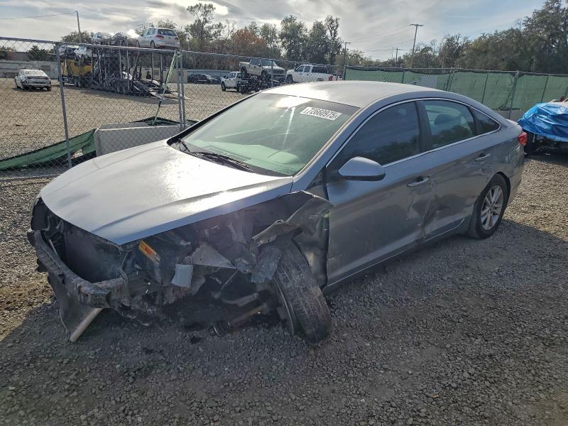 Фото 1 - HYUNDAI SONATA