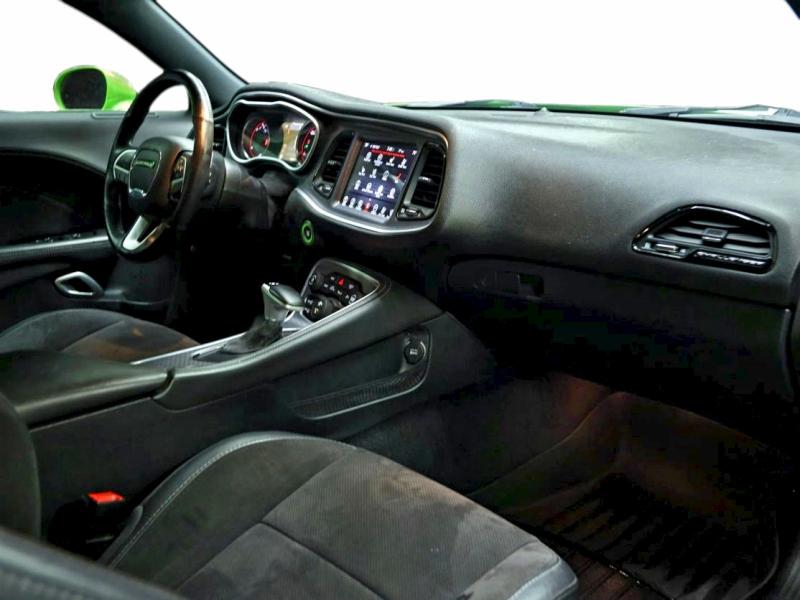 Фото 9 - DODGE CHALLENGER