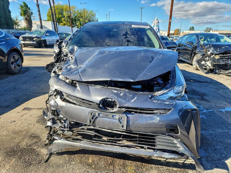 Фото 5 - TOYOTA PRIUS