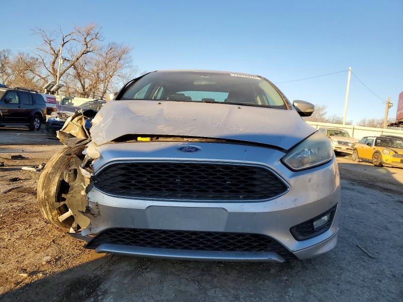 Фото 5 - FORD FOCUS