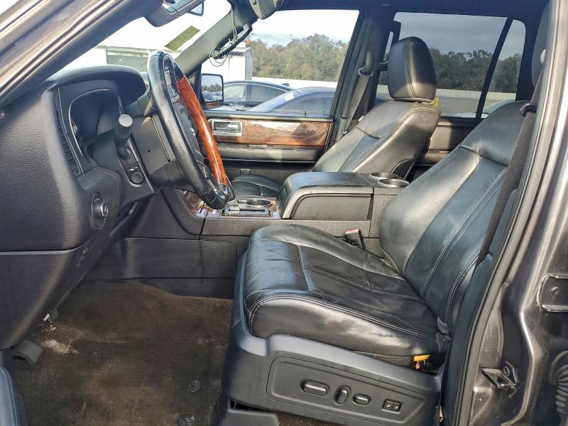 Фото 7 - LINCOLN NAVIGATOR