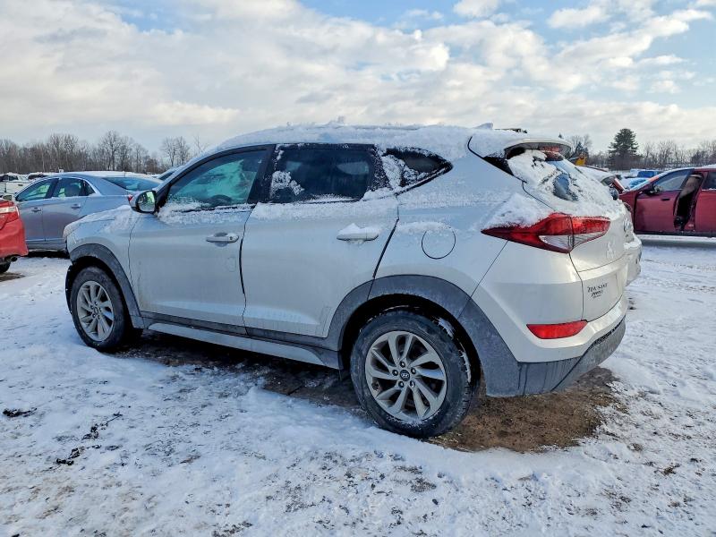 Фото 2 - HYUNDAI TUCSON