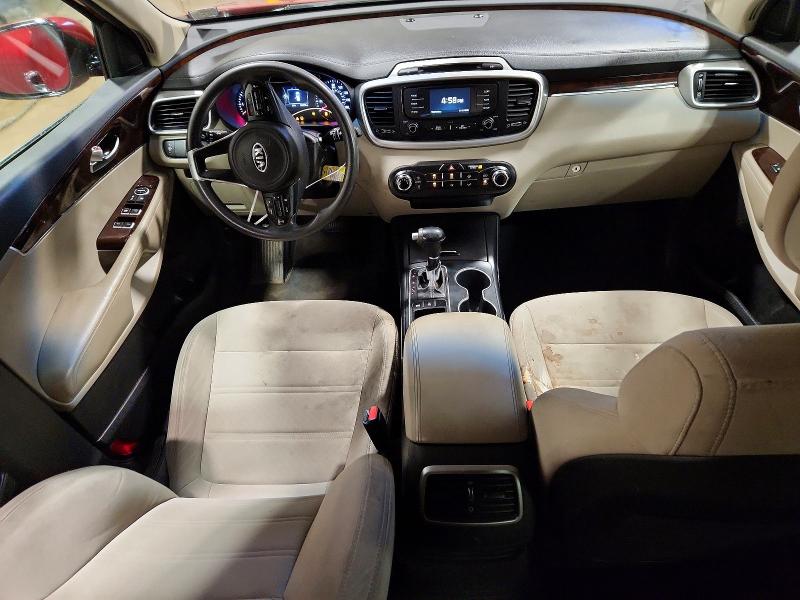 Фото 8 - KIA SORENTO