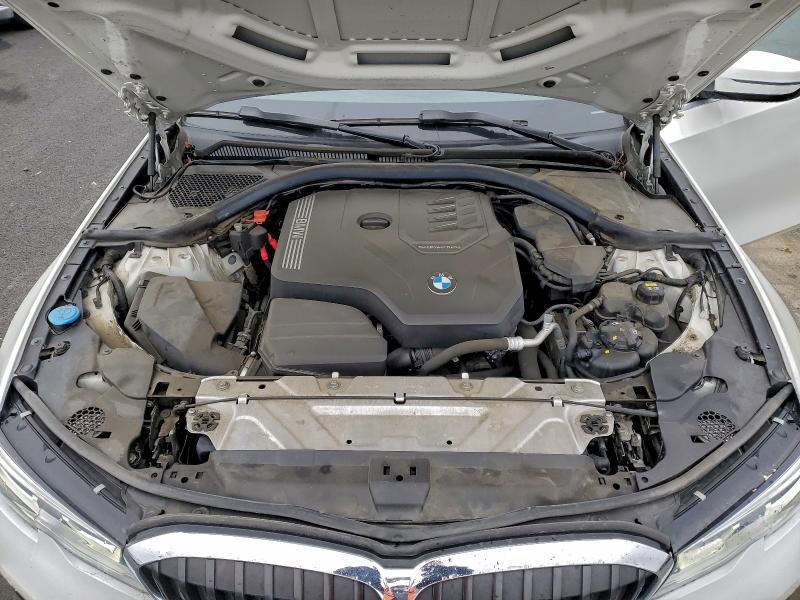 Фото 11 - BMW 3 SERIES