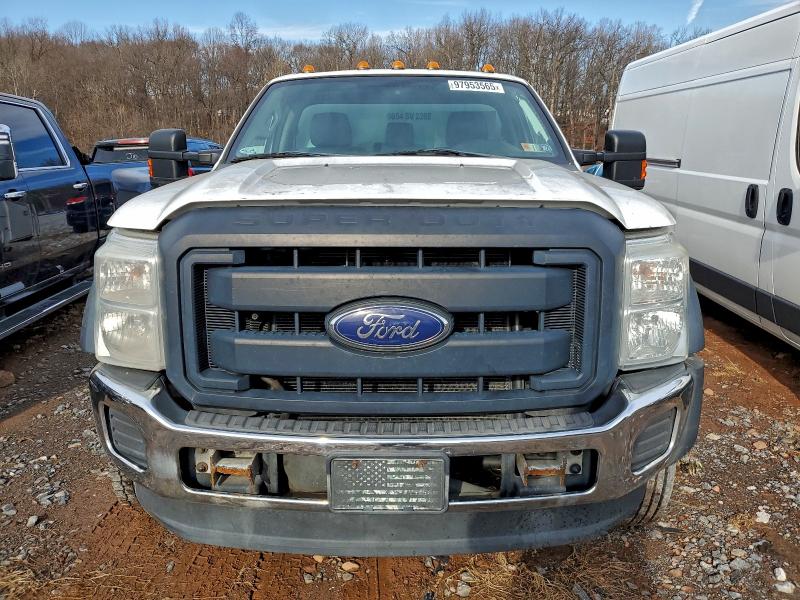 Фото 5 - FORD F550