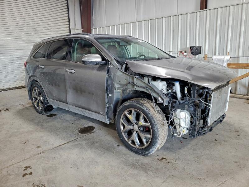 Фото 4 - KIA SORENTO