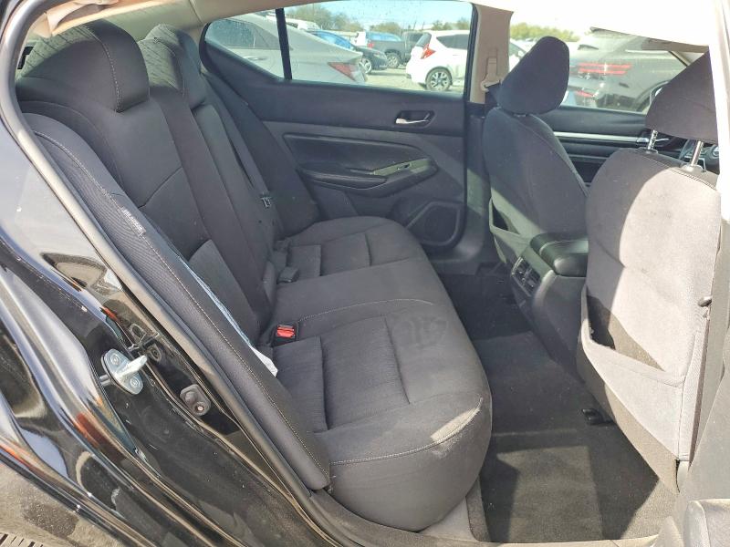 Фото 10 - NISSAN ALTIMA