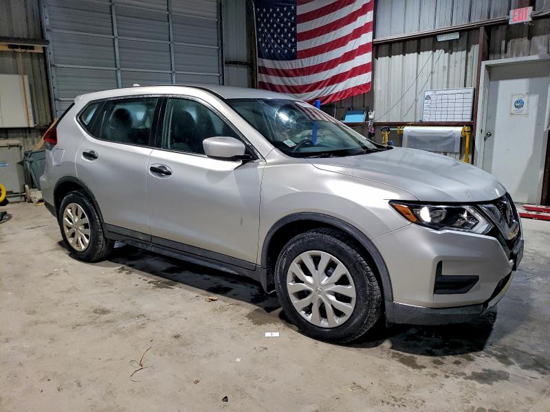 Фото 4 - NISSAN ROGUE