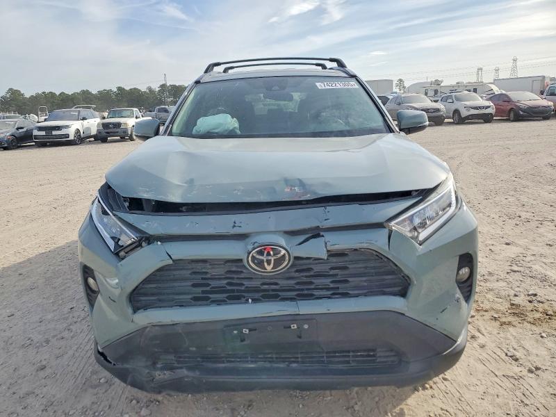 Фото 5 - TOYOTA RAV4