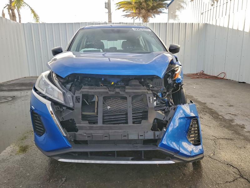 Фото 5 - NISSAN KICKS