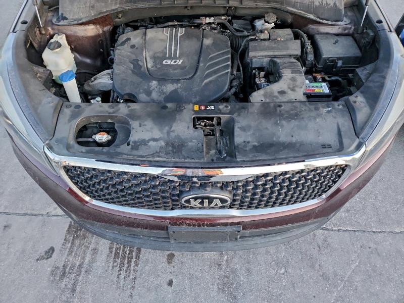 Фото 12 - KIA SORENTO