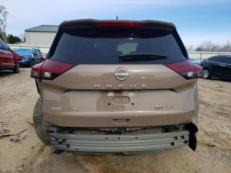 Фото 6 - NISSAN ROGUE