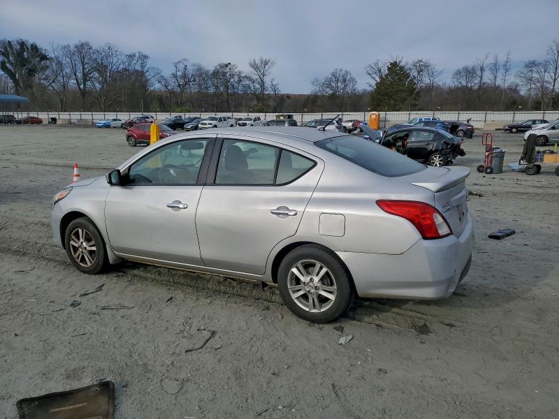 Фото 2 - NISSAN VERSA