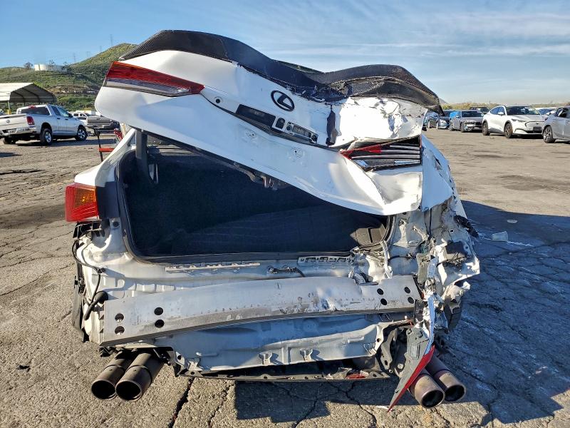 Фото 6 - LEXUS IS