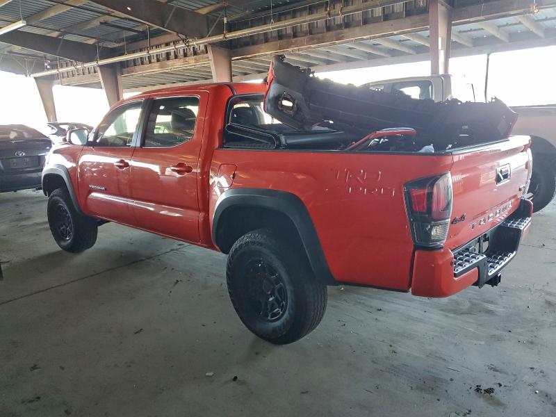 Фото 2 - TOYOTA TACOMA