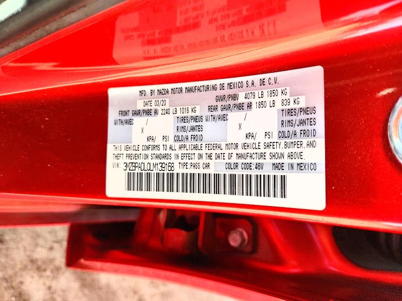 Фото 12 - MAZDA 3