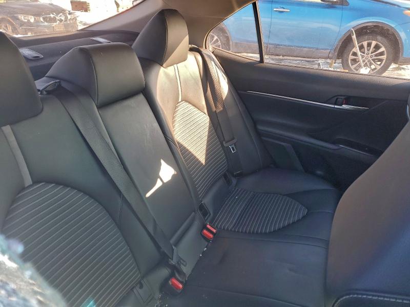 Фото 10 - TOYOTA CAMRY