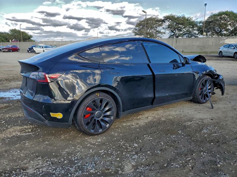 Фото 3 - TESLA MODEL Y