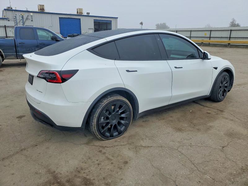 Фото 3 - TESLA MODEL Y