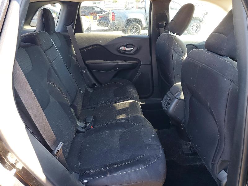 Фото 11 - JEEP GRAND CHER