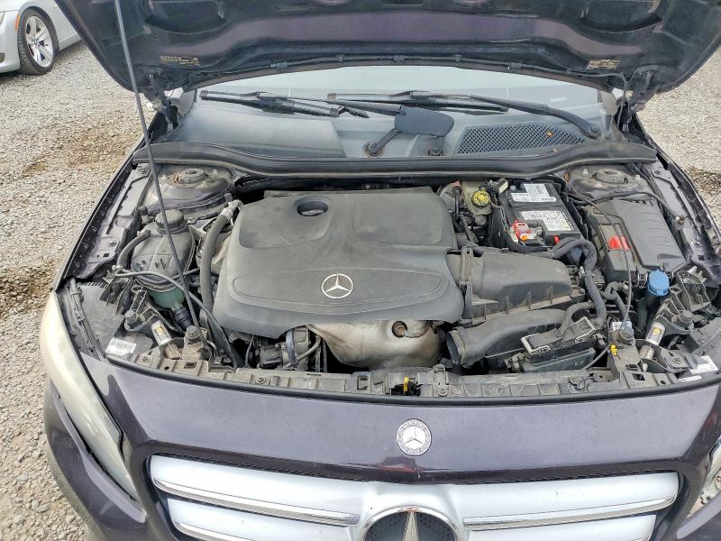 Фото 12 - MERCEDES-BENZ GLA-CLASS