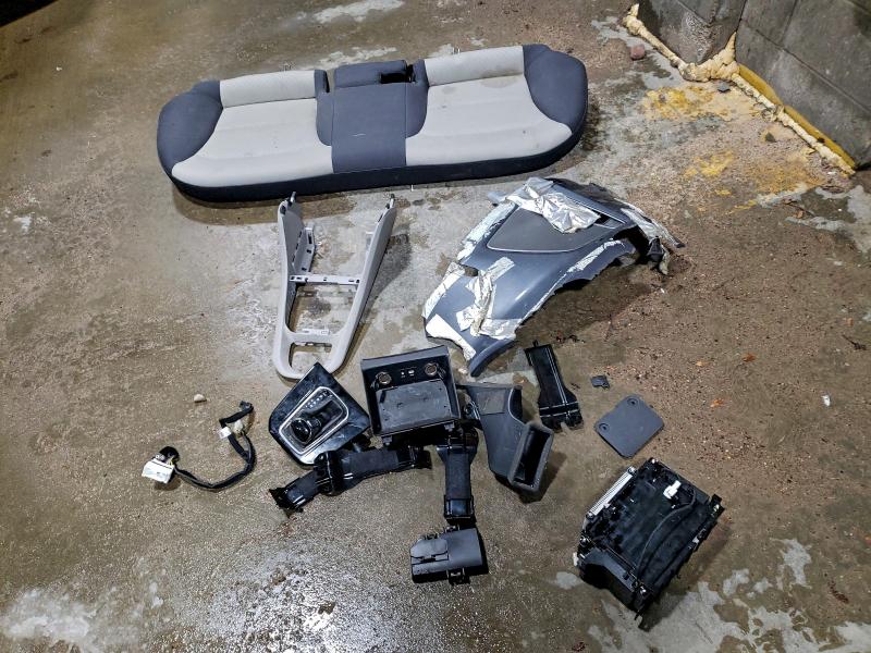 Фото 12 - HYUNDAI IONIQ