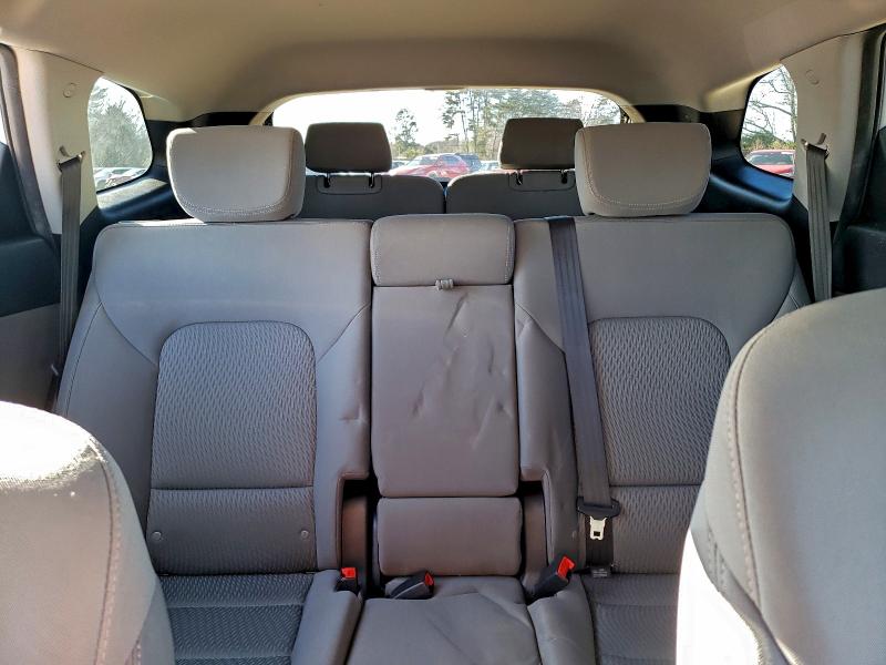 Фото 10 - HYUNDAI SANTA FE