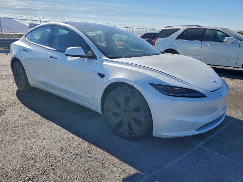 Фото 4 - TESLA MODEL 3