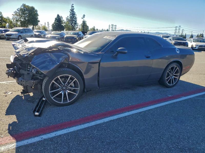 Фото 1 - DODGE CHALLENGER