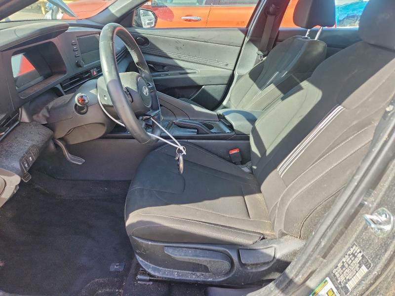 Фото 7 - HYUNDAI ELANTRA