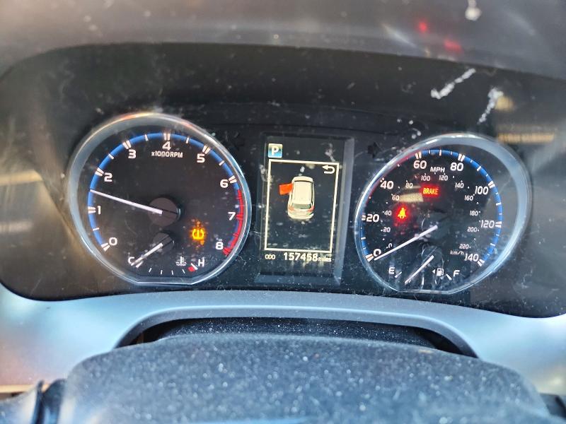 Фото 9 - TOYOTA RAV4