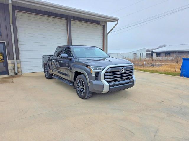 Фото 1 - TOYOTA TUNDRA
