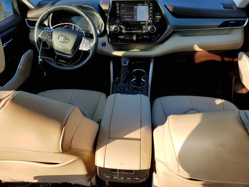 Фото 8 - TOYOTA HIGHLANDER