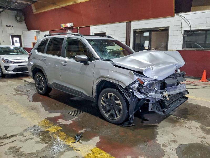 Фото 4 - SUBARU FORESTER