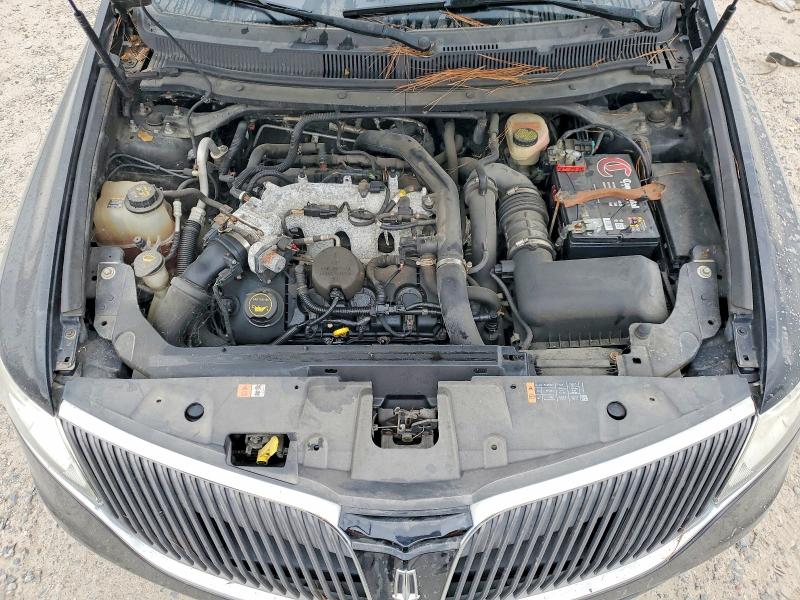 Фото 12 - LINCOLN MKT