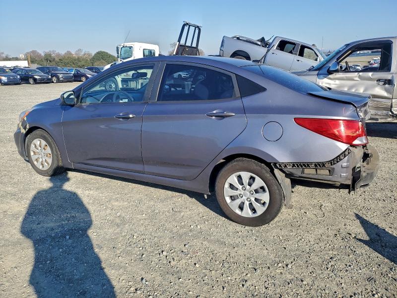 Фото 2 - HYUNDAI ACCENT