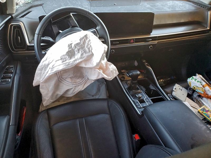 Фото 8 - KIA SORENTO